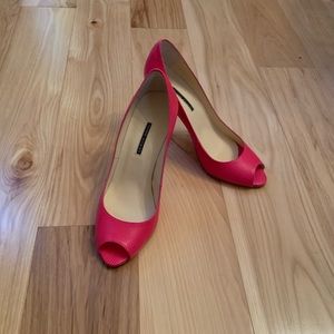 Fuchsia Leather Pumps (Made in Spain).